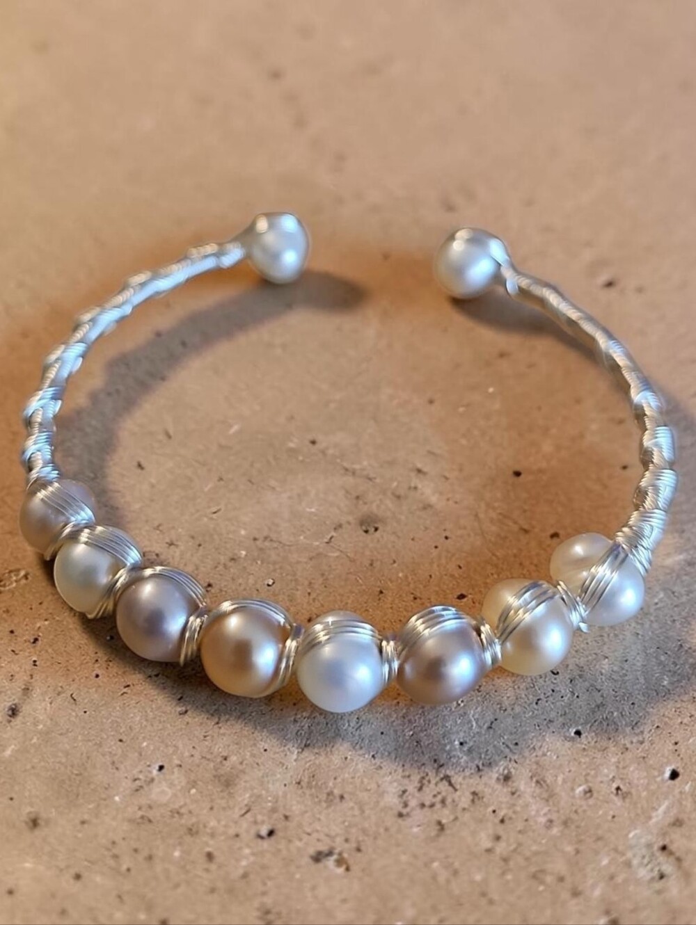 Sassified Boutique Nwt Handcrafted Silver Wire Pearl Cuff Bracelet -